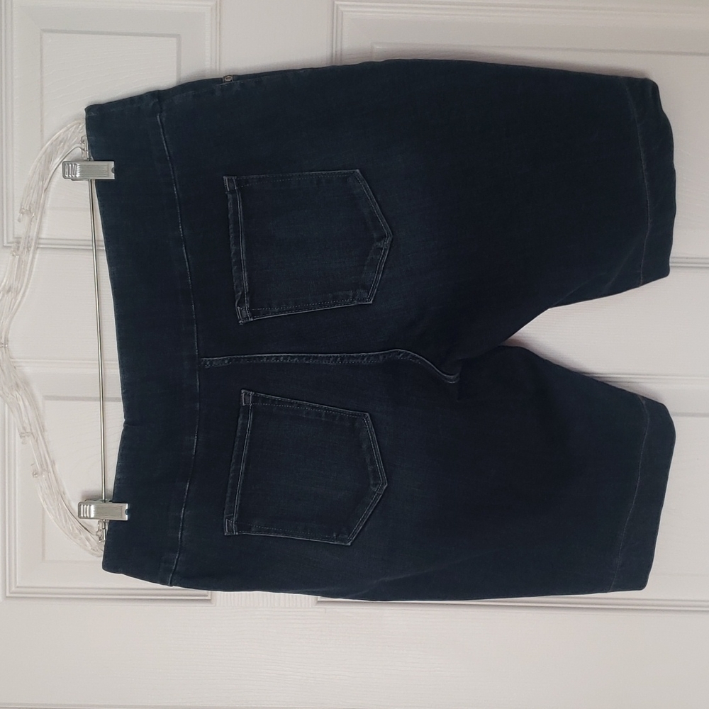 Lee Sculpting Denim Pull On Shorts - Picture 3 of 6